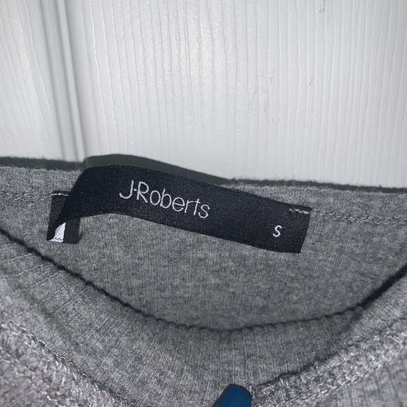 J • Roberts Tank! - Picture 3 of 3